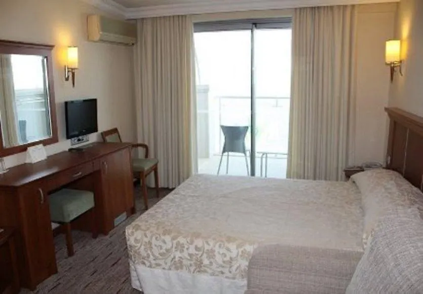 Dora Beach Hotel Marmaris 4*,