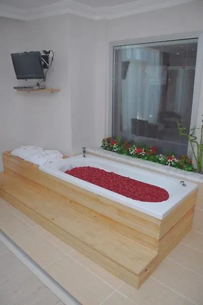 Dora Beach Hotel Marmaris